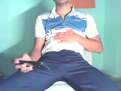 Snapshot of vicky0805 chatting on December 2024 08:38:01 AM vicky0805 online show from December 2024 08:38:01 AM