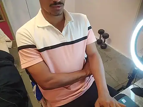 Snapshot of vicky0805 chatting on September 2025 03:40:01 PM vicky0805 online show from September 2025 03:40:01 PM