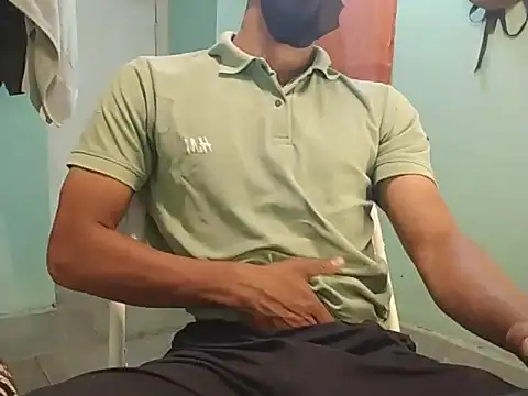 Snapshot of vicky0805 chatting on March 2025 09:29:01 AM vicky0805 online show from March 2025 09:29:01 AM