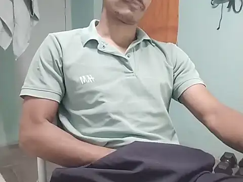 Snapshot of vicky0805 chatting on February 2025 09:32:02 AM vicky0805 online show from February 2025 09:32:02 AM