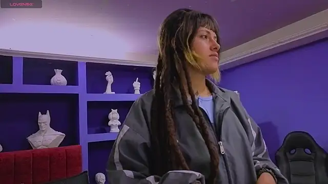  sharlotte777 online show from April 2026 02:10:02 PM