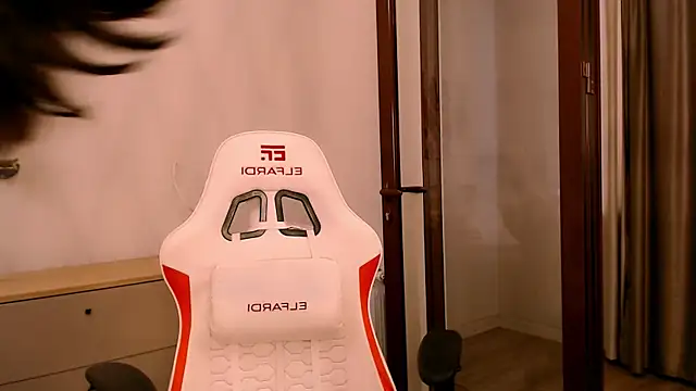 Ann  Cute online show from November 2025 05:28:01 AM