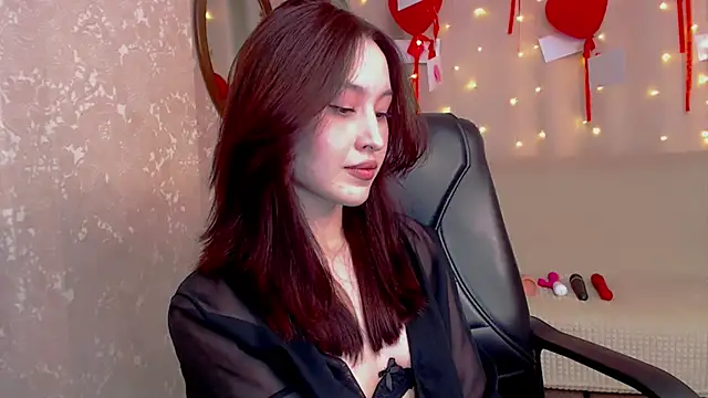 Snapshot of Ann__Cute chatting on February 2025 10:48:02 AM Ann Cute online show from February 2025 10:48:02 AM