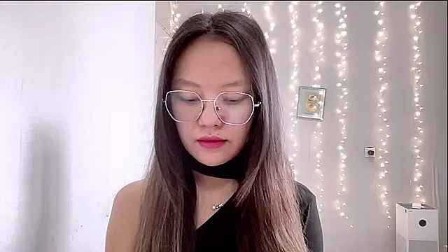 Risalynn online show from March 2025 03:18:02 AM