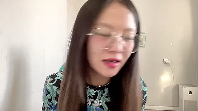 Risalynn online show from February 2025 03:12:01 AM