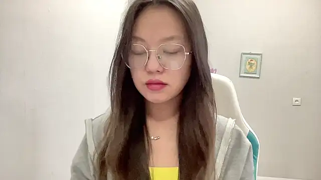 Risalynn online show from January 2025 02:40:02 AM