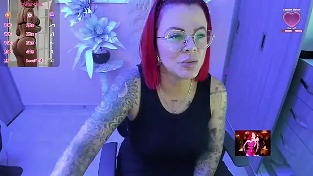 Snapshot of KAROL_MILF chatting on May 2026 12:02:01 AM KAROL MILF online show from May 2026 12:02:01 AM