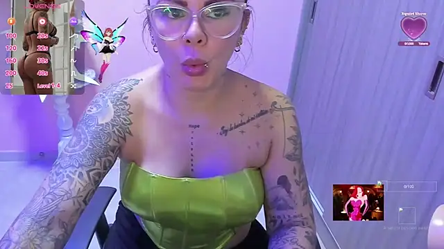 KAROL MILF online show from November 2025 12:11:02 AM