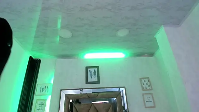 Princess Violett online show from March 2025 01:01:02 PM