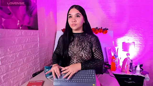 Snapshot of LYAA_COLLINS_ chatting on September 2025 12:05:02 PM LYAA COLLINS online show from September 2025 12:05:02 PM