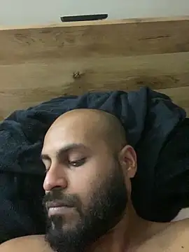 islandvybee55 online show from March 2026 02:11:02 AM