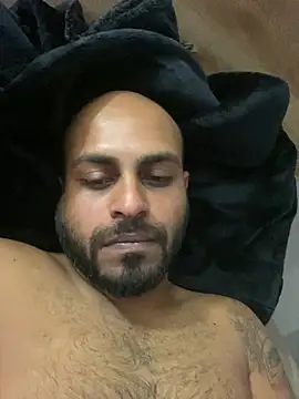 islandvybee55 online show from April 2026 03:19:01 PM