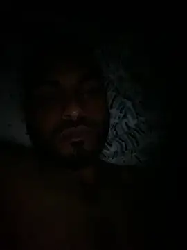 Snapshot of islandvybee55 chatting on February 2025 03:15:01 AM islandvybee55 online show from February 2025 03:15:01 AM