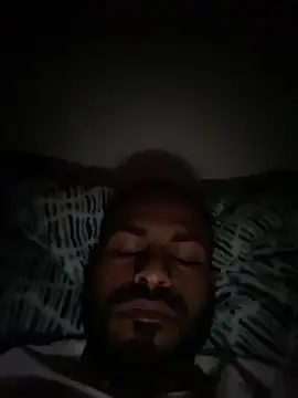 Snapshot of islandvybee55 chatting on February 2025 07:37:02 AM islandvybee55 online show from February 2025 07:37:02 AM