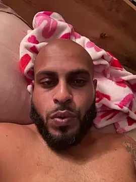 islandvybee55 online show from March 2026 01:05:01 AM