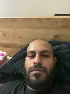 islandvybee55 online show from March 2026 06:52:01 PM