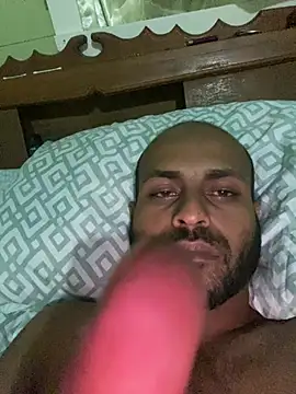 islandvybee55 online show from January 2026 02:37:01 AM