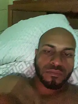 islandvybee55 online show from December 2025 02:14:02 AM