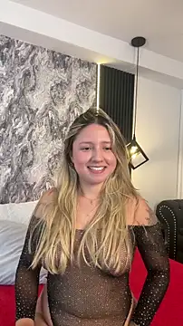 MiaPetit  online show from November 2025 06:01:01 PM