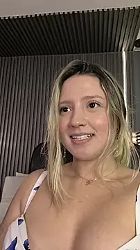 MiaPetit  online show from December 2025 08:19:01 PM