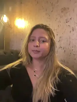 MiaPetit  online show from March 2025 04:50:02 PM