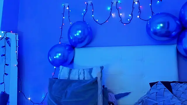 Charlotte11-11 online show from December 2025 02:55:01 PM