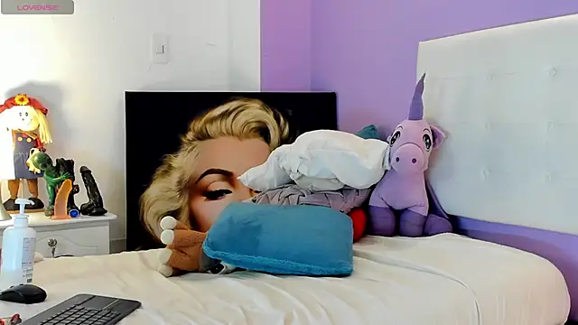 Charlotte11-11 online show from April 2026 03:52:01 PM