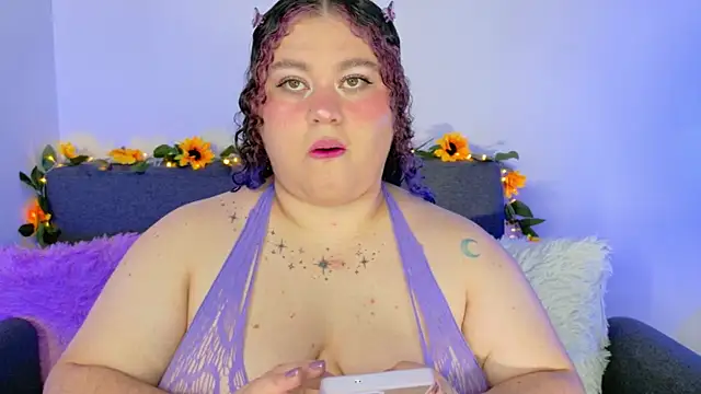 lunitaa0 online show from March 2026 03:17:02 AM