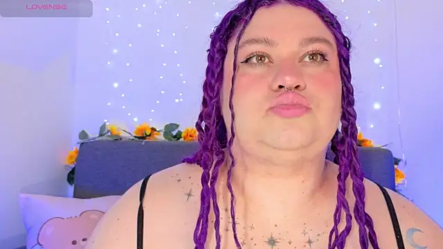 lunitaa0 online show from May 2026 02:05:02 PM