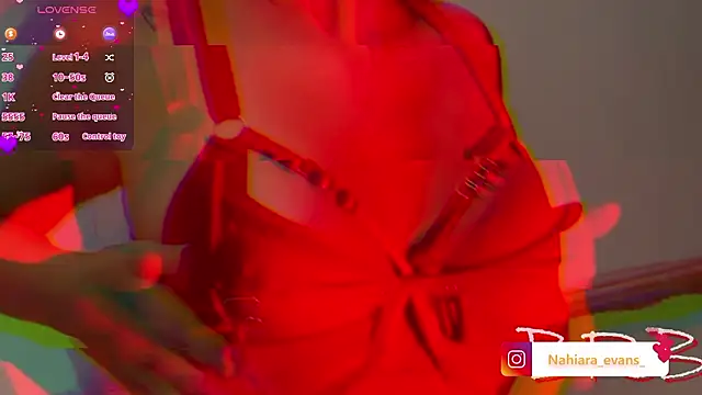 Snapshot of NahiaraEvans_ chatting on February 2026 06:26:01 AM NahiaraEvans online show from February 2026 06:26:01 AM