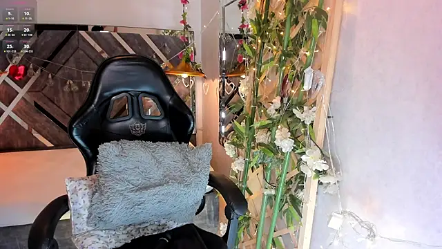 Nanachi Cook online show from April 2026 09:10:01 PM