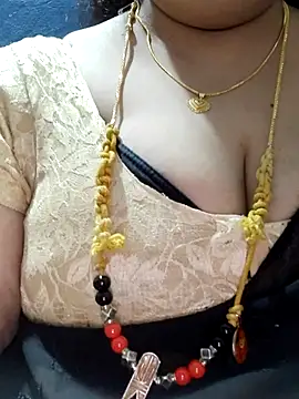 tamilthanushri online show from December 2025 04:08:01 AM