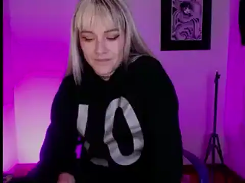 kim jeins11 online show from January 2025 12:22:02 AM