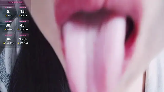 Snapshot of CN-Lily chatting on November 2025 10:02:02 PM CN-Lily online show from November 2025 10:02:02 PM