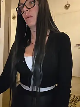 cicciolina online show from February 2026 12:55:01 PM