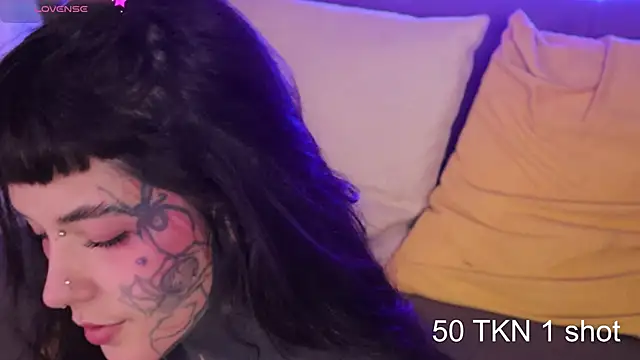 Snapshot of FairyFlexxxx chatting on February 2026 12:44:02 AM FairyFlexxxx online show from February 2026 12:44:02 AM