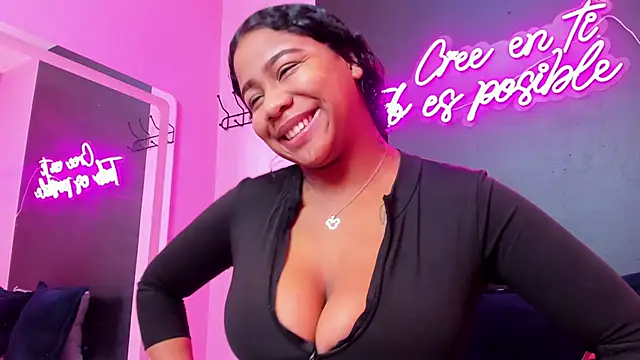 Sofi Fox  online show from March 2025 01:17:01 PM