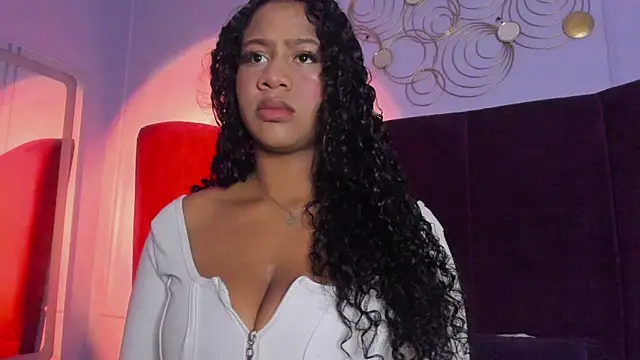 Sofi Fox  online show from May 2026 02:19:02 AM