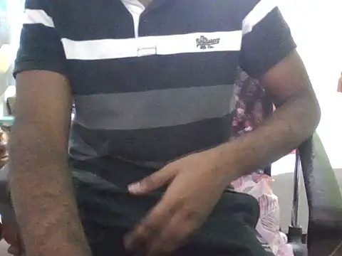 Snapshot of bangalorebulli chatting on November 2025 05:06:02 PM bangalorebulli online show from November 2025 05:06:02 PM