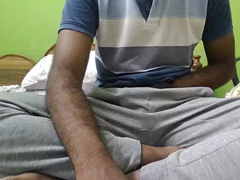 Snapshot of bangalorebulli chatting on November 2025 07:14:02 PM bangalorebulli online show from November 2025 07:14:02 PM