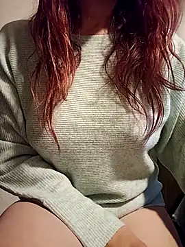 Snapshot of KITTEN-10 chatting on November 2025 03:28:01 AM KITTEN-10 online show from November 2025 03:28:01 AM