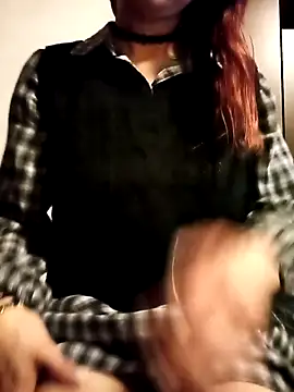 Snapshot of KITTEN-10 chatting on December 2025 03:38:02 AM KITTEN-10 online show from December 2025 03:38:02 AM