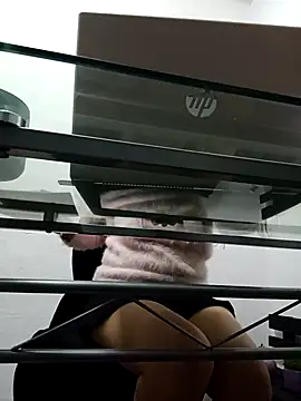 Snapshot of KITTEN-10 chatting on November 2025 02:55:02 AM KITTEN-10 online show from November 2025 02:55:02 AM