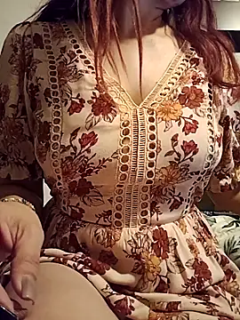 KITTEN-10 online show from October 2025 03:52:01 AM