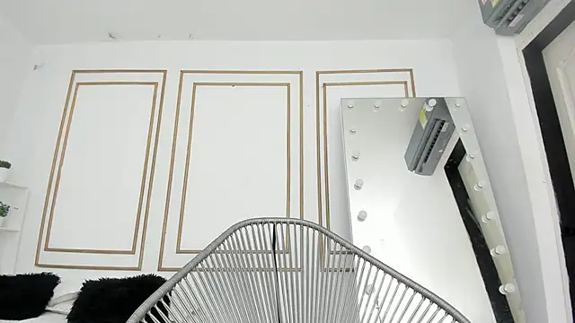 natalia aguirre1 online show from November 2025 12:19:01 PM