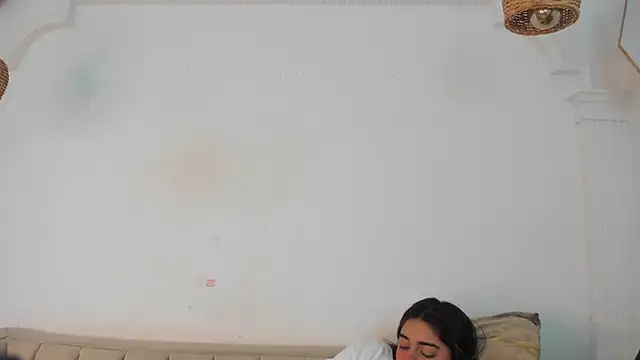 natalia aguirre1 online show from February 2026 12:16:02 PM