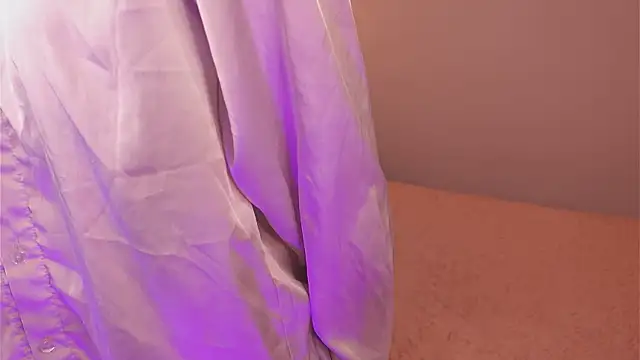 Snapshot of CarrieAmber chatting on October 2025 01:47:02 PM CarrieAmber online show from October 2025 01:47:02 PM