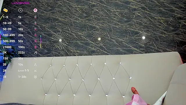 Snapshot of moona_ray chatting on December 2025 09:31:02 PM moona ray online show from December 2025 09:31:02 PM