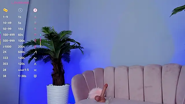 moona ray online show from February 2026 09:25:01 PM