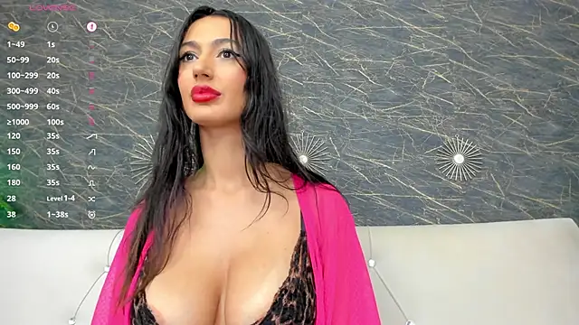 Snapshot of moona_ray chatting on November 2025 08:23:02 PM moona ray online show from November 2025 08:23:02 PM